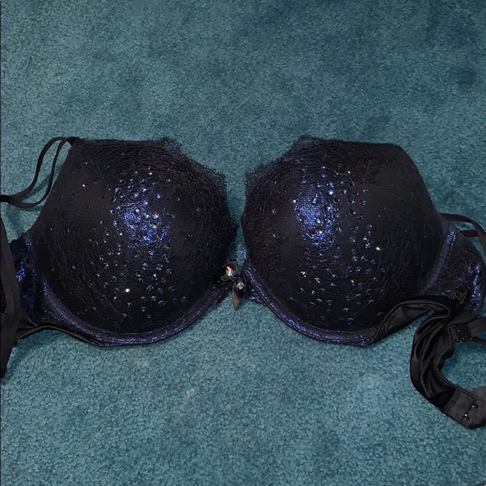 Victoria’s Secret bra